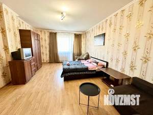 1-к квартира, посуточно, 43м2, 14/18 этаж