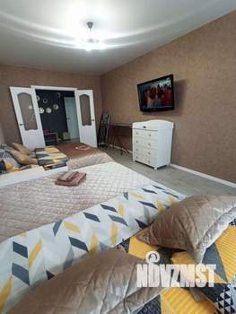 3-к квартира, посуточно, 80м2, 1/1 этаж