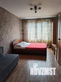 1-к квартира, посуточно, 40м2, 6/9 этаж