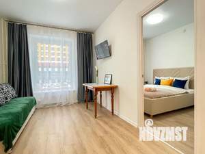2-к квартира, посуточно, 40м2, 2/25 этаж