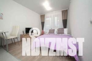 2-к квартира, посуточно, 45м2, 13/25 этаж