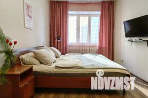 1-к квартира, посуточно, 35м2, 2/17 этаж