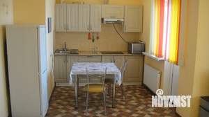 Студия квартира, на длительный срок, 40м2, 10/23 этаж