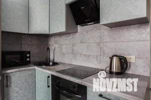 1-к квартира, посуточно, 38м2, 3/11 этаж