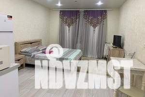 1-к квартира, посуточно, 27м2, 10/18 этаж