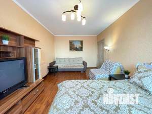 2-к квартира, посуточно, 60м2, 1/1 этаж