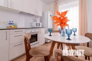 2-к квартира, посуточно, 54м2, 16/25 этаж