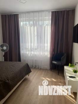 1-к квартира, посуточно, 38м2, 2/17 этаж