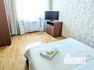 1-к квартира, посуточно, 37м2, 1/1 этаж