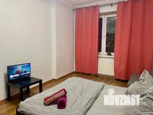 1-к квартира, посуточно, 35м2, 4/17 этаж