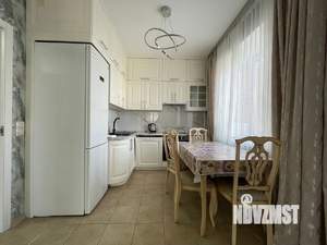 2-к квартира, на длительный срок, 40м2, 3/18 этаж