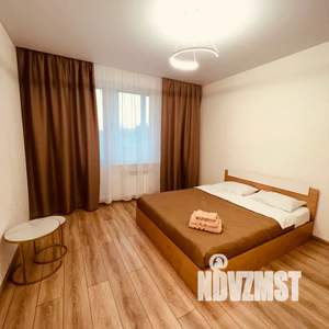 2-к квартира, посуточно, 54м2, 4/17 этаж