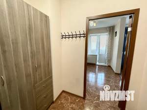 Студия квартира, посуточно, 30м2, 12/25 этаж