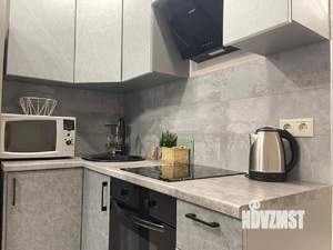 1-к квартира, посуточно, 38м2, 1/1 этаж