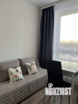 1-к квартира, посуточно, 33м2, 8/17 этаж