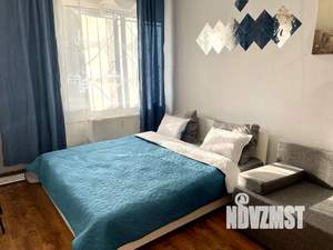 Студия квартира, посуточно, 30м2, 1/20 этаж