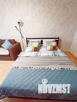 1-к квартира, посуточно, 45м2, 13/25 этаж