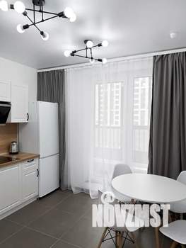 1-к квартира, посуточно, 36м2, 6/25 этаж