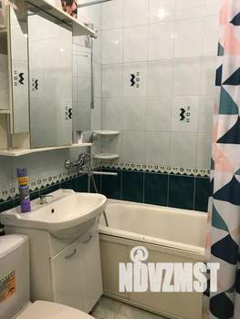 2-к квартира, посуточно, 42м2, 3/3 этаж