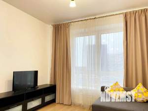 1-к квартира, посуточно, 40м2, 9/22 этаж