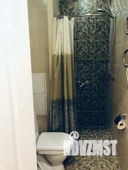 Студия квартира, посуточно, 25м2, 1/21 этаж