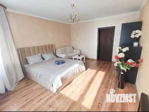1-к квартира, посуточно, 35м2, 1/1 этаж