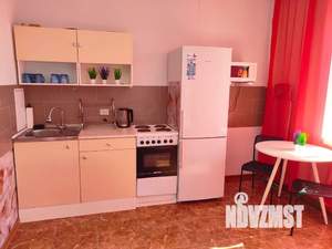 Студия квартира, посуточно, 28м2, 16/17 этаж