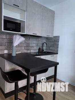 Студия квартира, посуточно, 20м2, 2/17 этаж