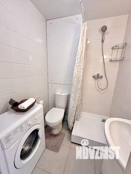 Студия квартира, посуточно, 30м2, 10/25 этаж