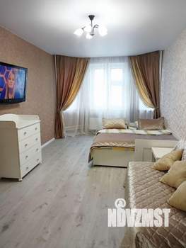 3-к квартира, посуточно, 80м2, 1/1 этаж