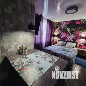 1-к квартира, посуточно, 32м2, 3/25 этаж