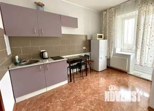 Студия квартира, посуточно, 30м2, 12/25 этаж