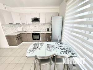 2-к квартира, посуточно, 65м2, 1/1 этаж