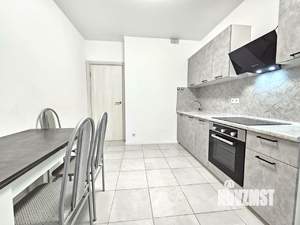 2-к квартира, на длительный срок, 60м2, 3/25 этаж