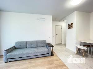 2-к квартира, посуточно, 42м2, 8/25 этаж