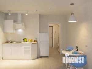 Студия квартира, посуточно, 30м2, 14/25 этаж