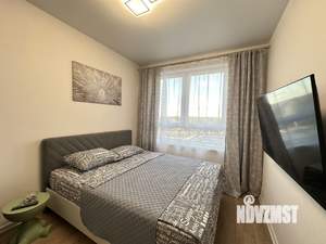 1-к квартира, посуточно, 40м2, 8/18 этаж