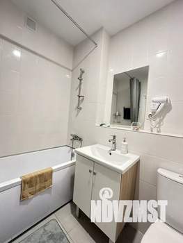 2-к квартира, посуточно, 65м2, 2/17 этаж