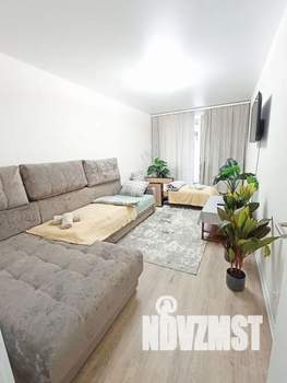 3-к квартира, посуточно, 75м2, 6/6 этаж