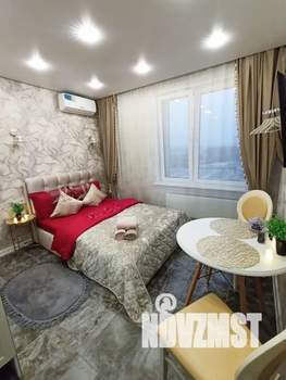 Студия квартира, посуточно, 20м2, 10/25 этаж