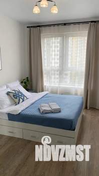 2-к квартира, посуточно, 40м2, 10/17 этаж