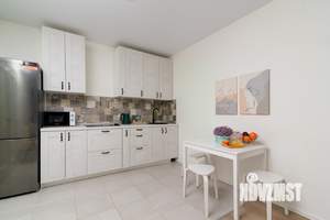 2-к квартира, посуточно, 50м2, 1/1 этаж