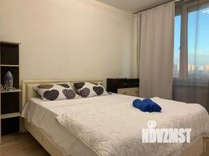 Студия квартира, посуточно, 30м2, 9/25 этаж