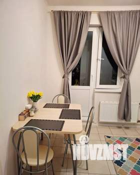 1-к квартира, посуточно, 35м2, 2/17 этаж