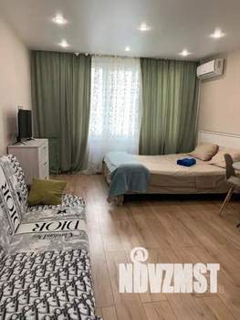 1-к квартира, посуточно, 30м2, 1/1 этаж