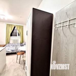 1-к квартира, посуточно, 18м2, 1/1 этаж