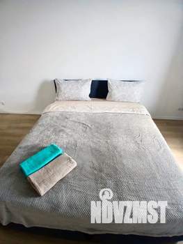 2-к квартира, посуточно, 50м2, 22/24 этаж