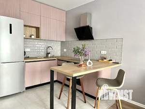 1-к квартира, посуточно, 55м2, 1/1 этаж