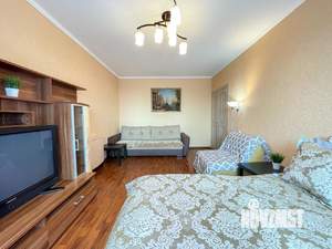 2-к квартира, посуточно, 60м2, 1/1 этаж