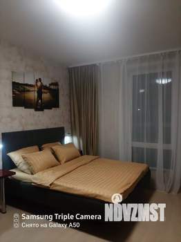 Студия квартира, посуточно, 25м2, 17/25 этаж